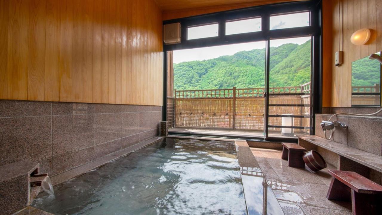 Готель Yamamizuki Urara Tsutaya Кісо Екстер'єр фото